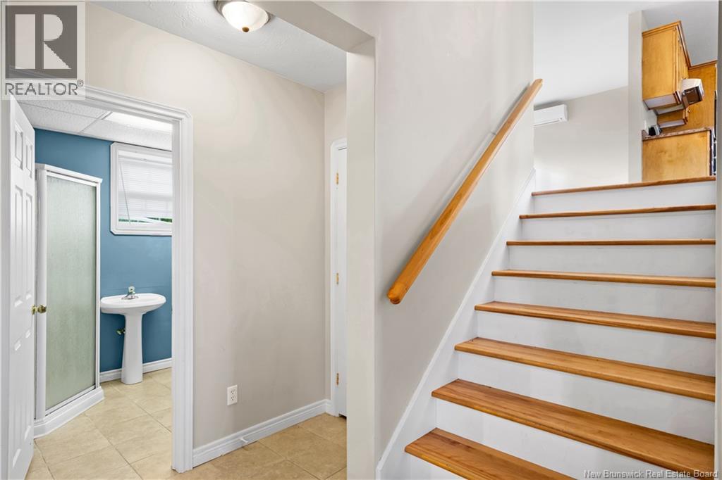 25 Clement Avenue - 30