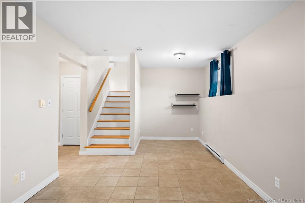 25 Clement Avenue - 32