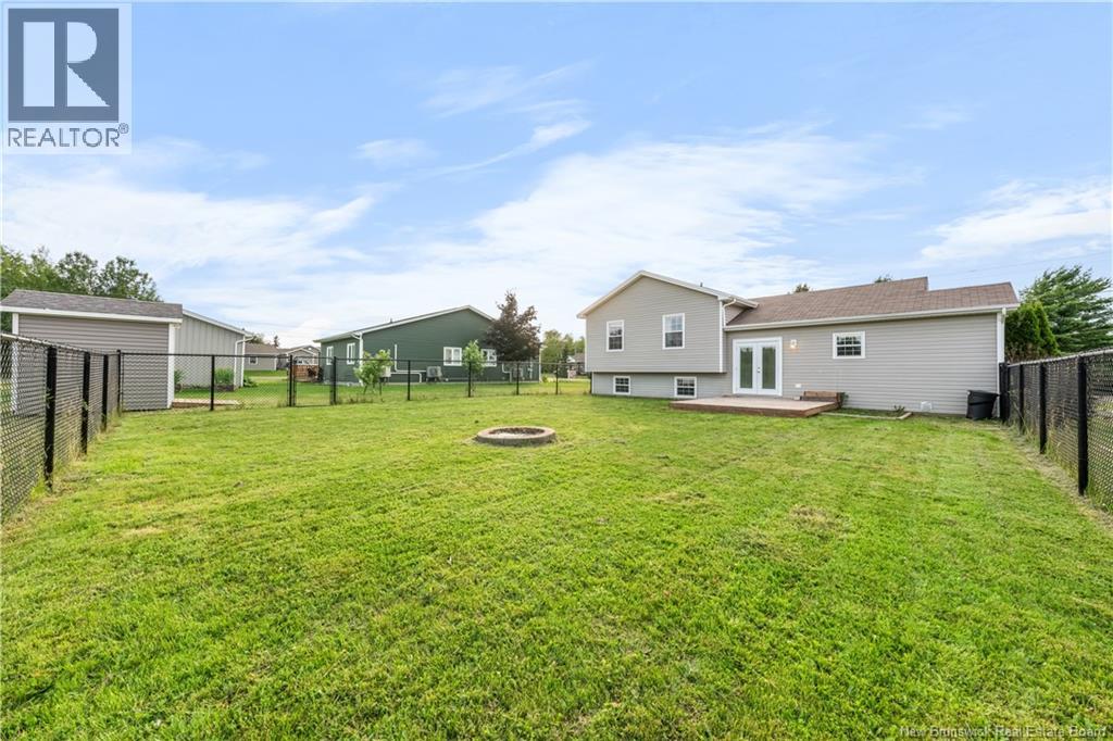 25 Clement Avenue - 36