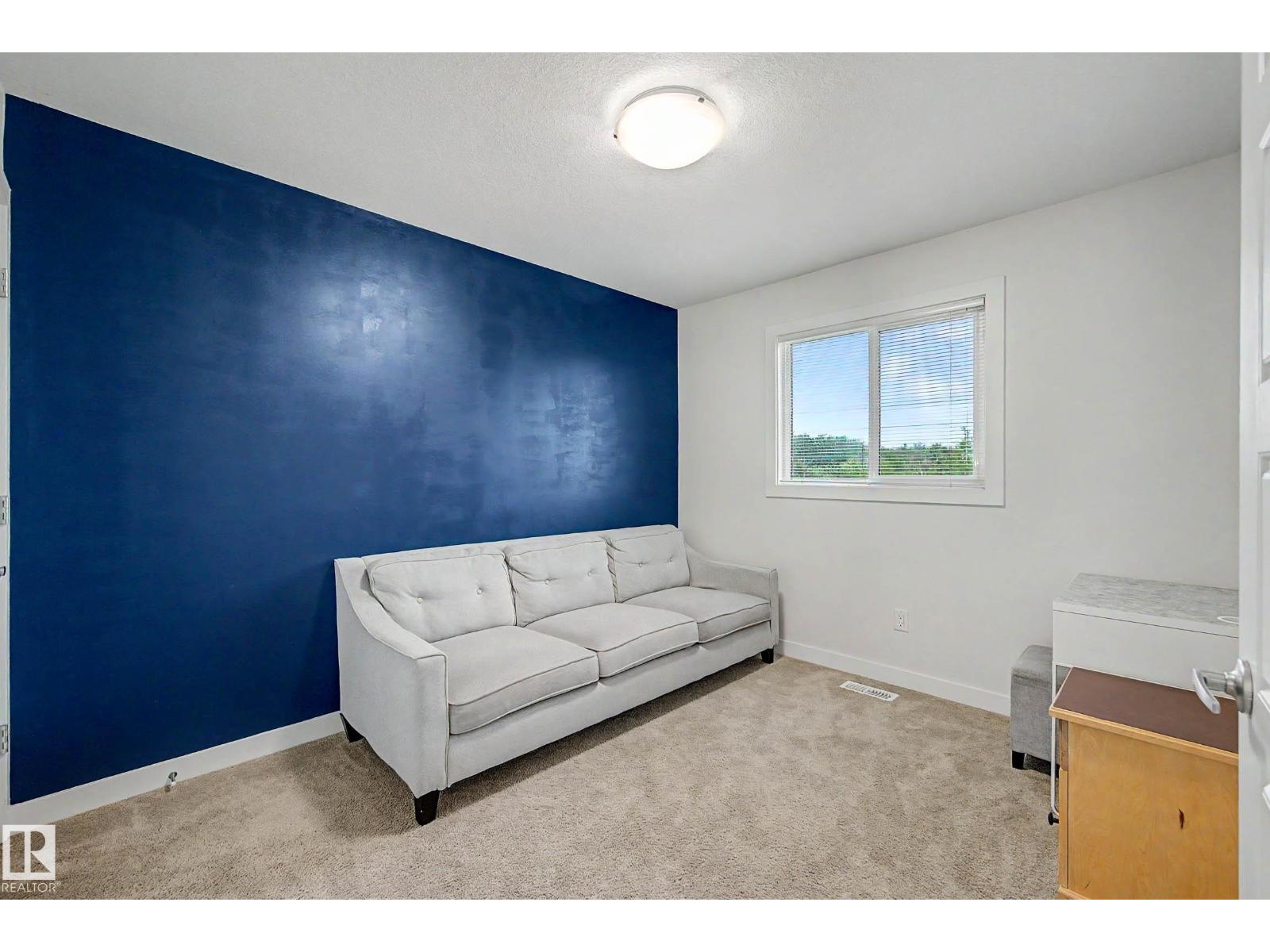 9436 230 ST NW - 28