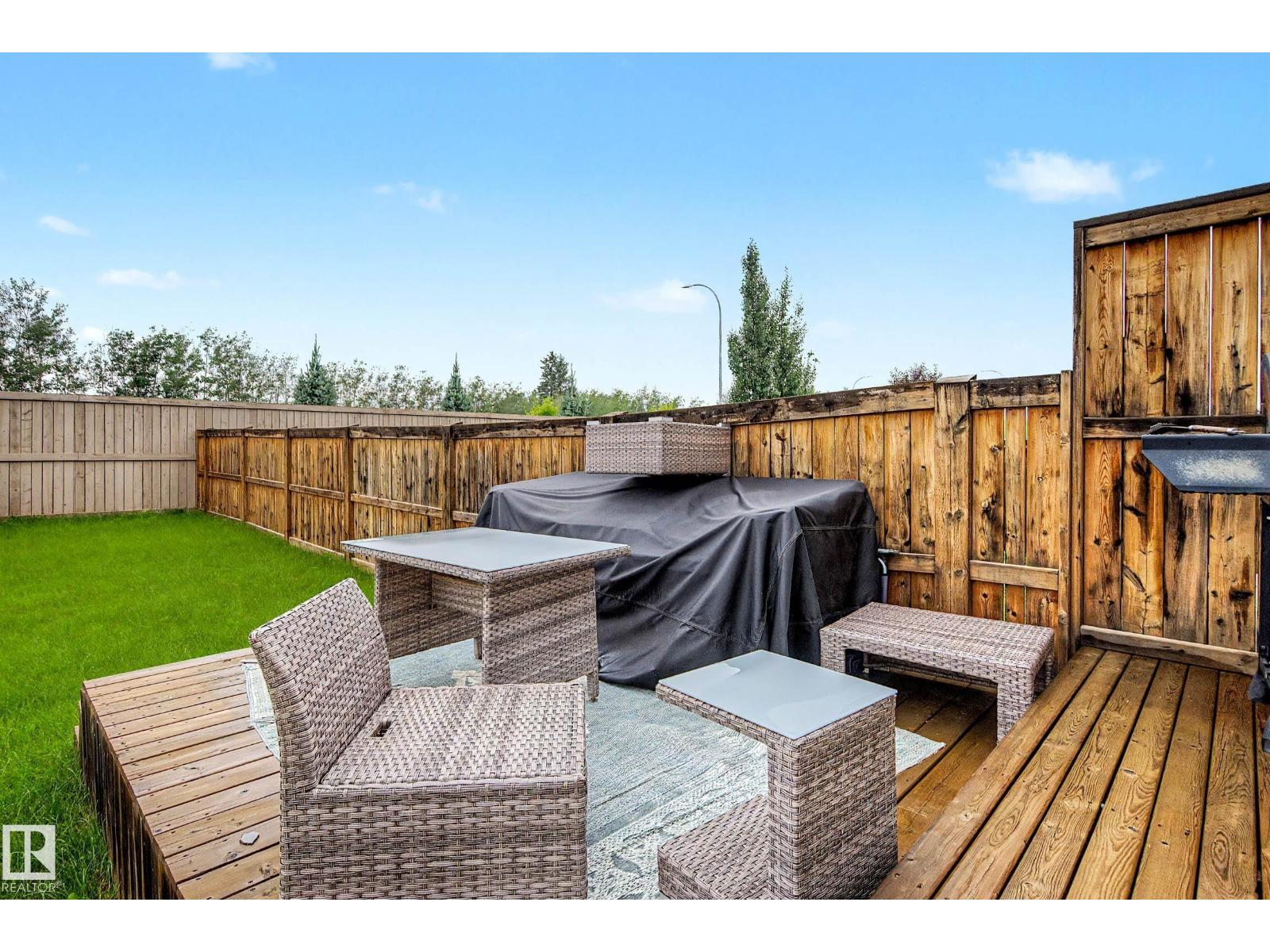 9436 230 ST NW - 33