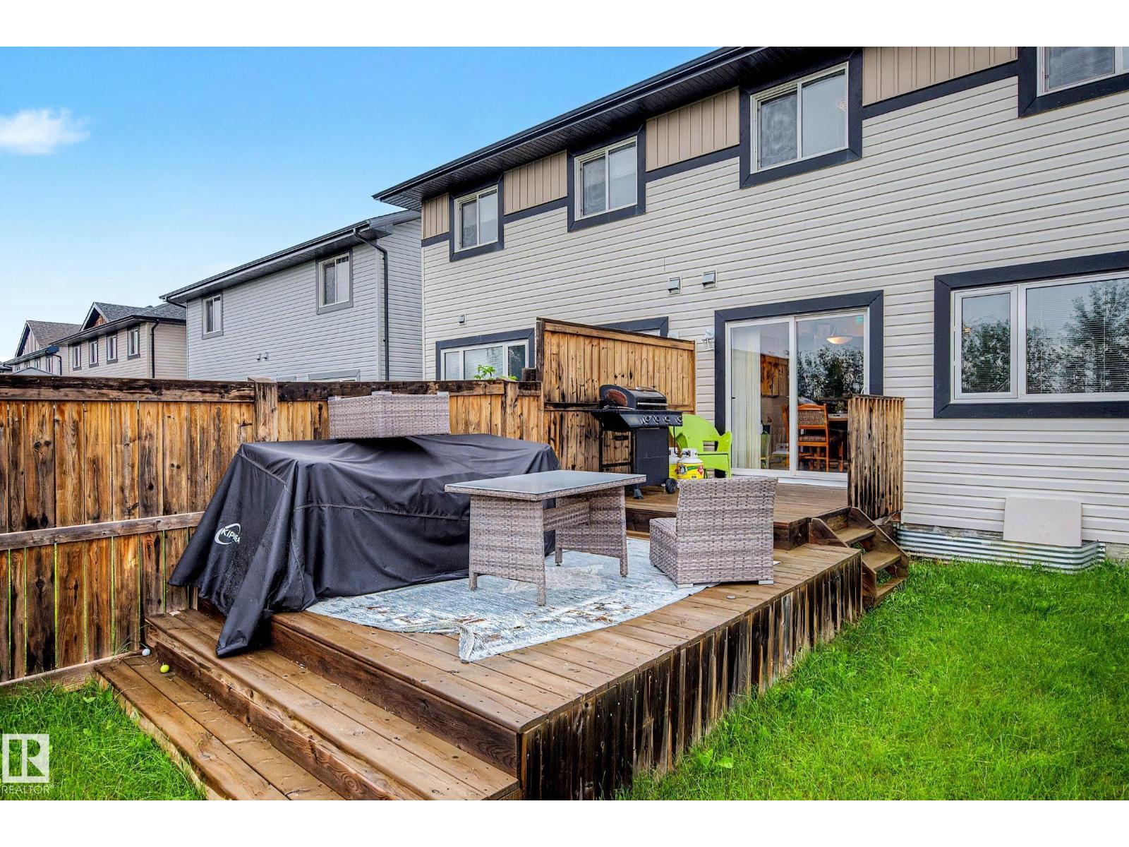 9436 230 ST NW - 35
