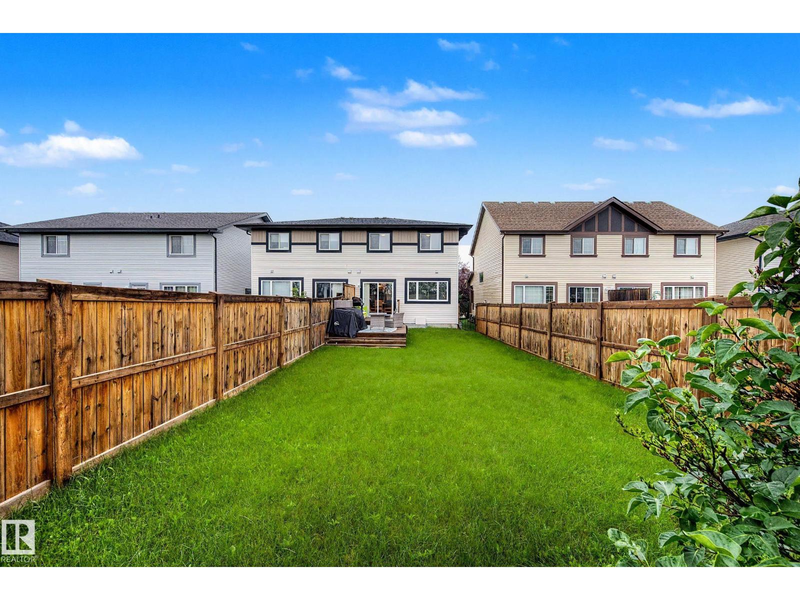 9436 230 ST NW - 38