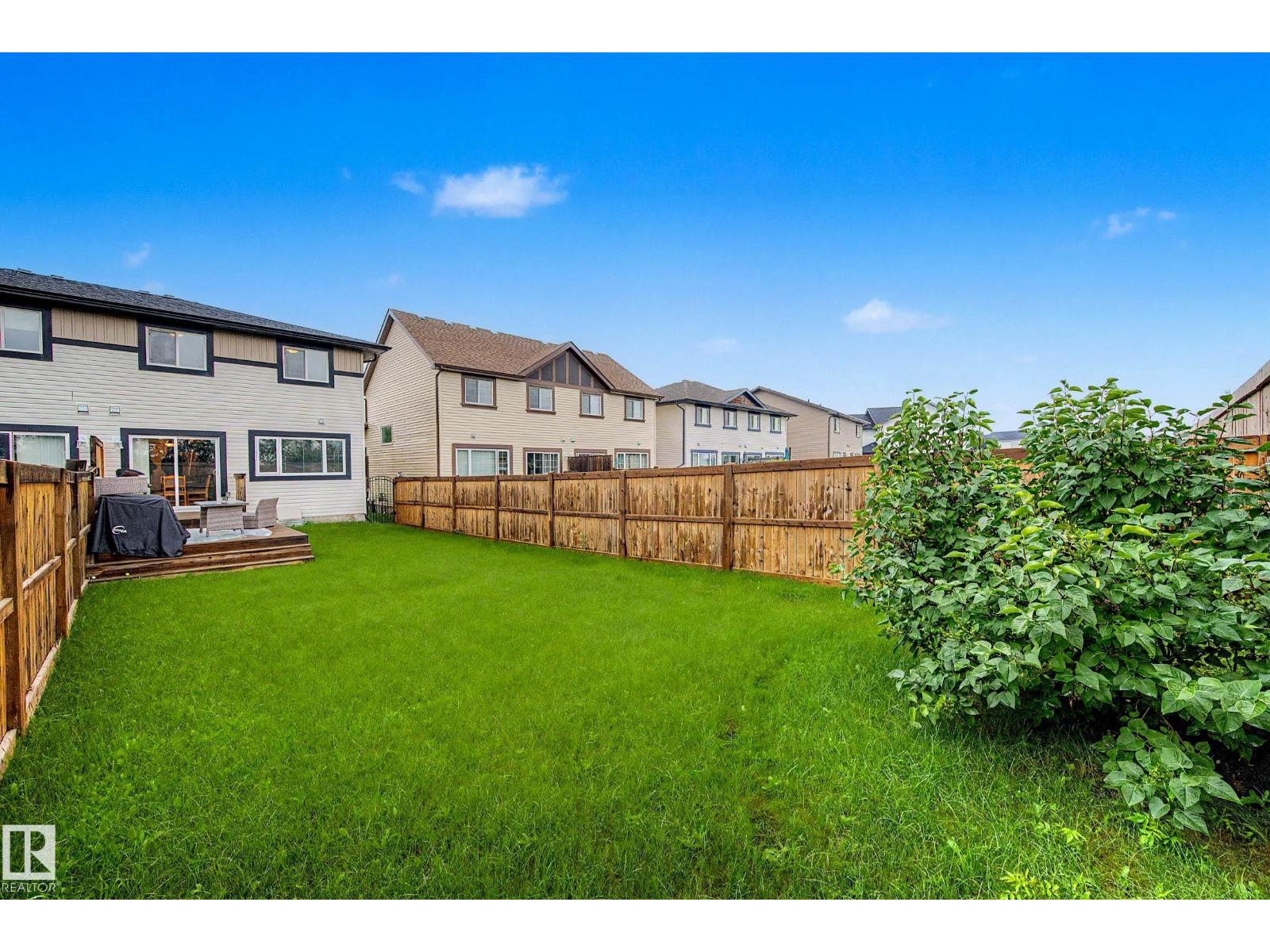 9436 230 ST NW - 39