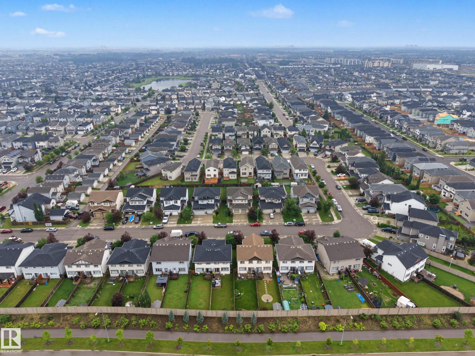 9436 230 ST NW - 45