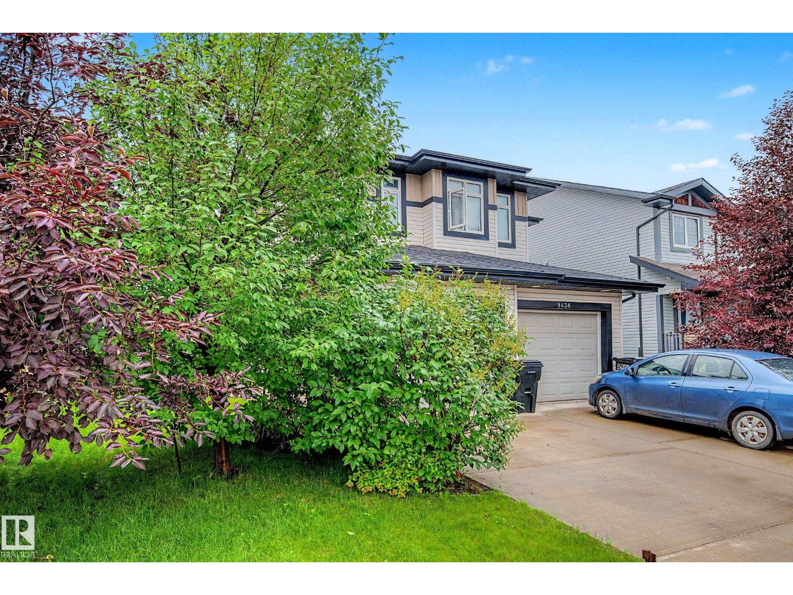 9436 230 ST NW - 48