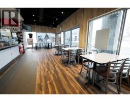 5 Falsbridge Drive Ne, Calgary, AB T3J3H4 Photo 7