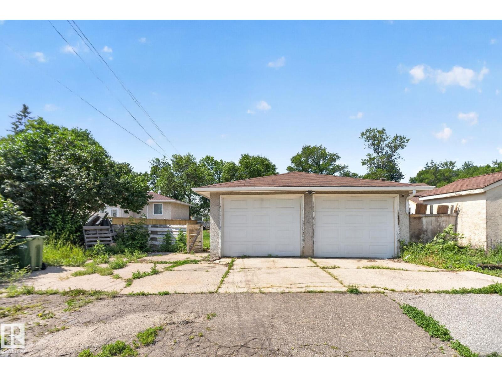 12229 88 ST NW - 53