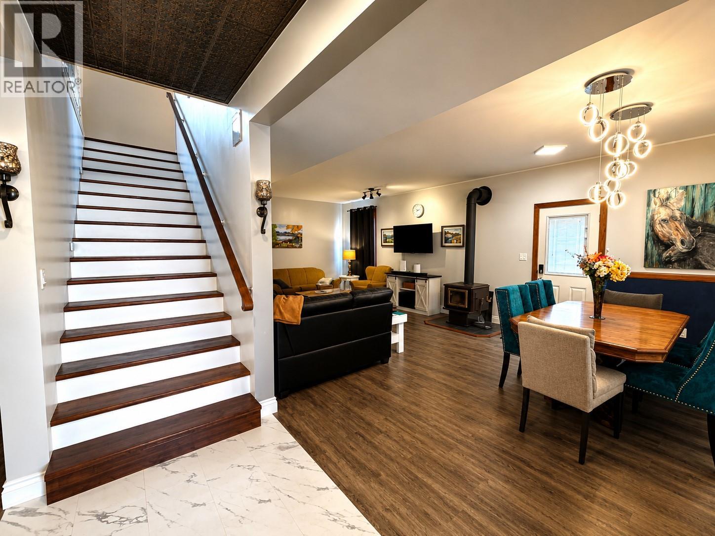 605/607 RAILWAY Avenue - Image 36