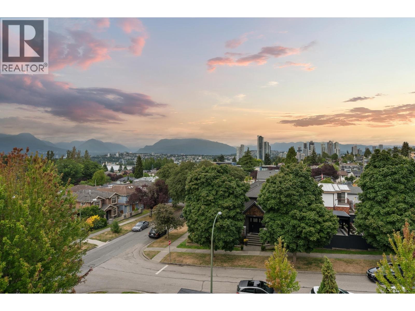 4 Bed, 5 Bath House for Sale in Vancouver – 2 3428 MONS DRIVE, Vancouver – MLS# R3148493 - Image 39