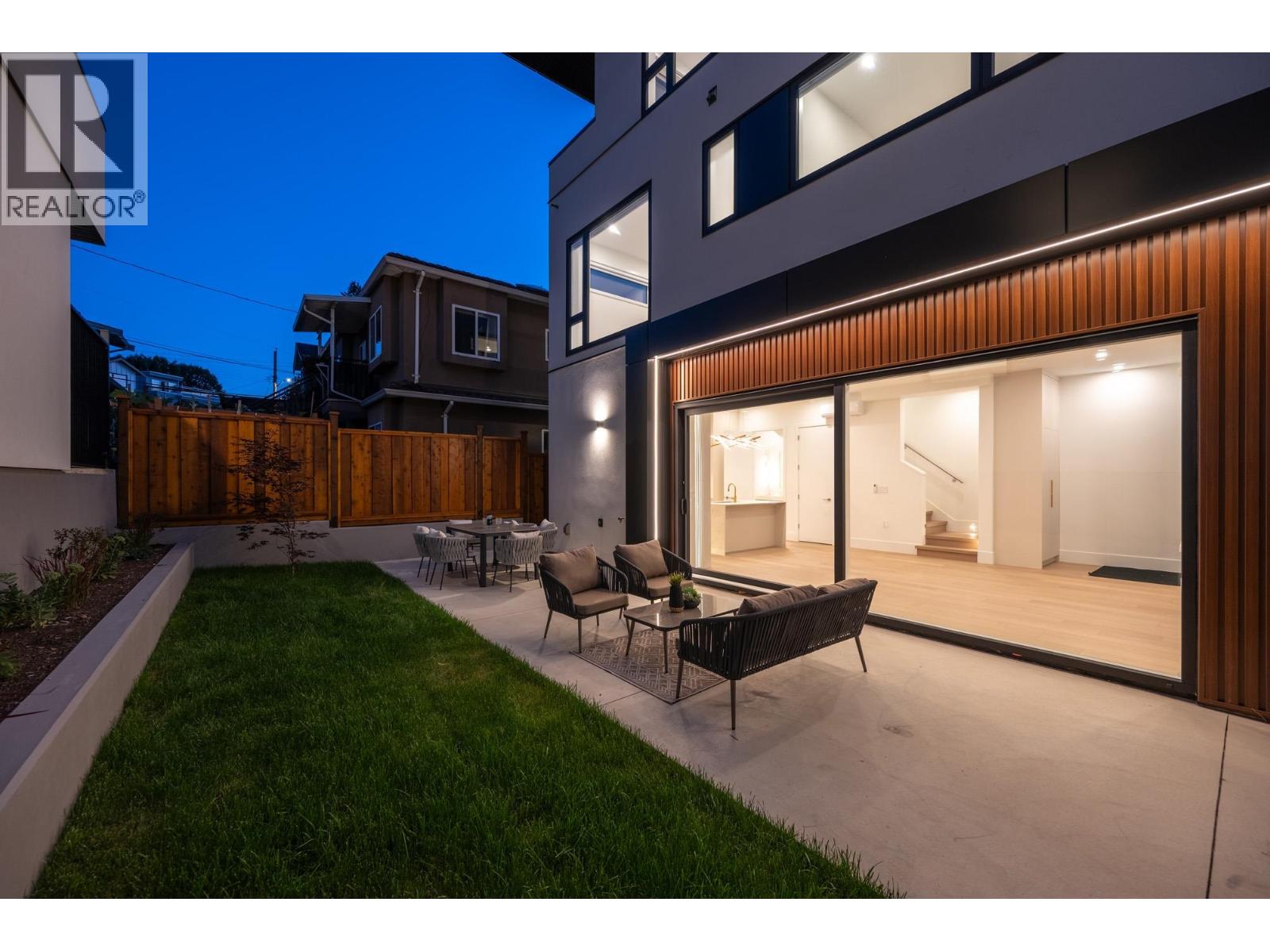 4 Bed, 5 Bath House for Sale in Vancouver – 2 3428 MONS DRIVE, Vancouver – MLS# R3148493 - Image 57