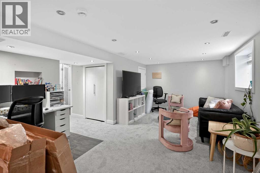 4421 Quentin Court SW - 21