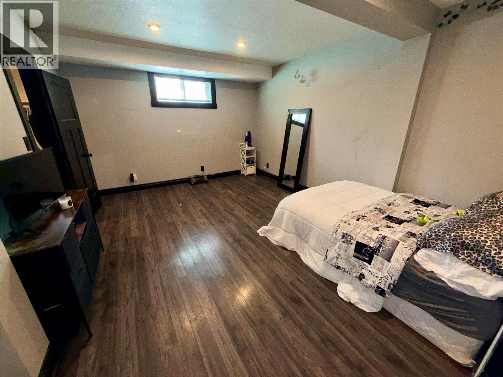 6385 97 Highway, Dawson Creek