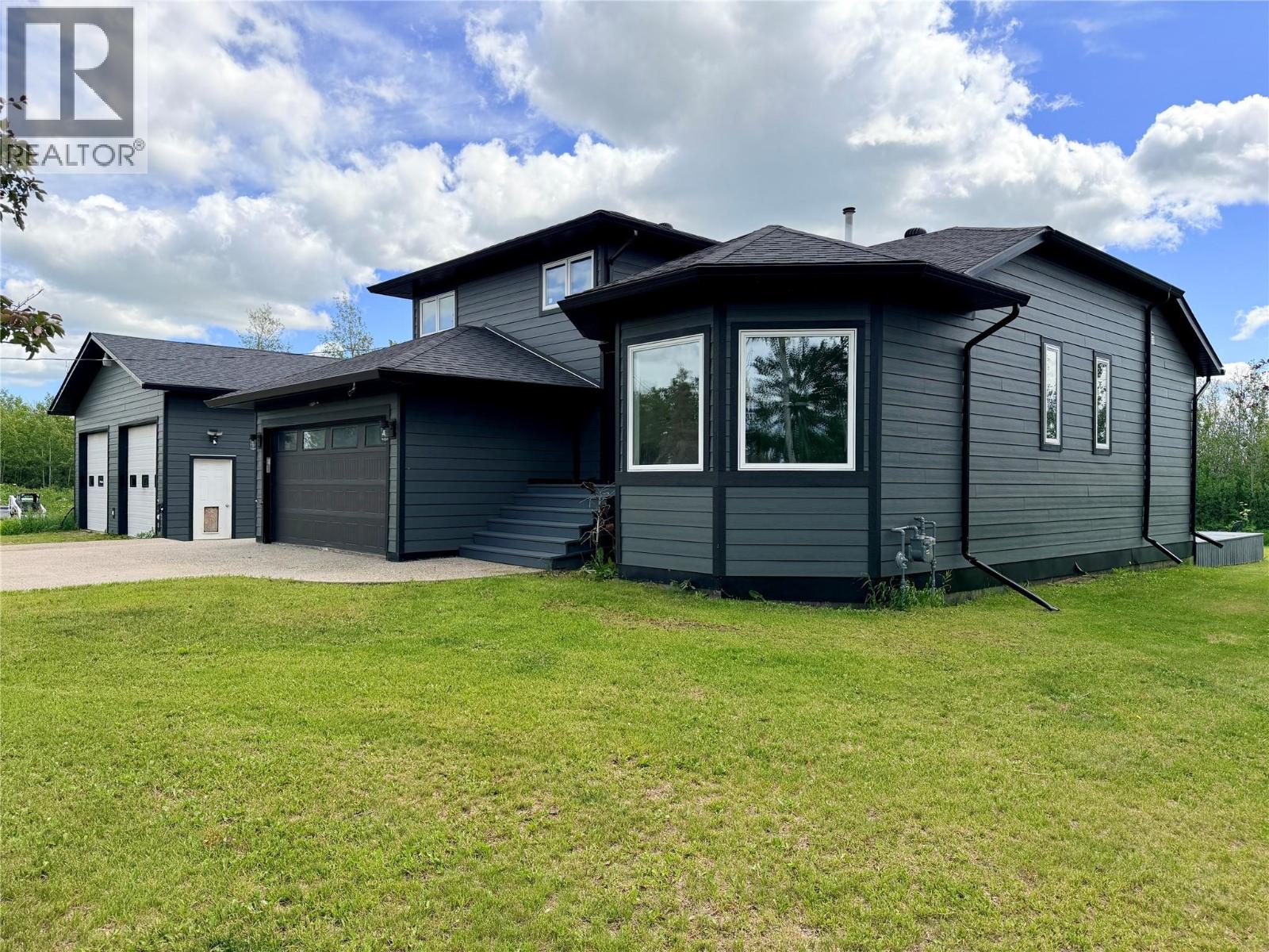 6385 97 Highway - 35