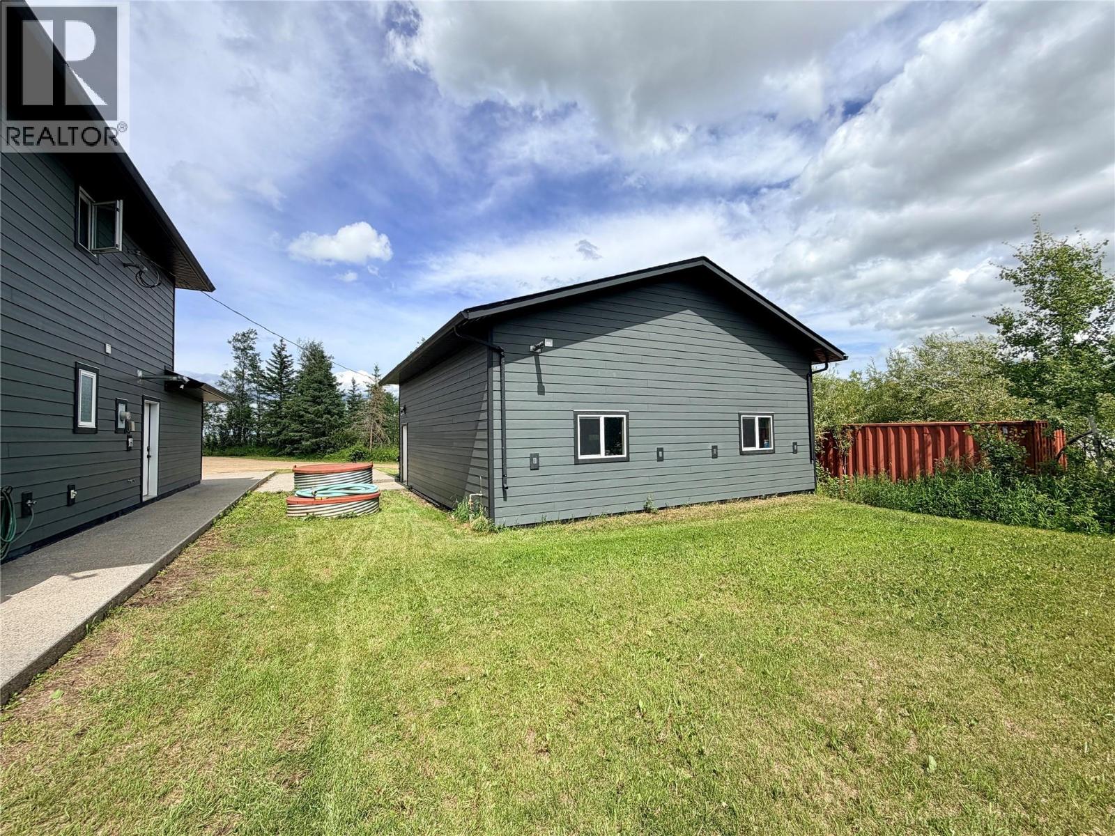 6385 97 Highway, Dawson Creek