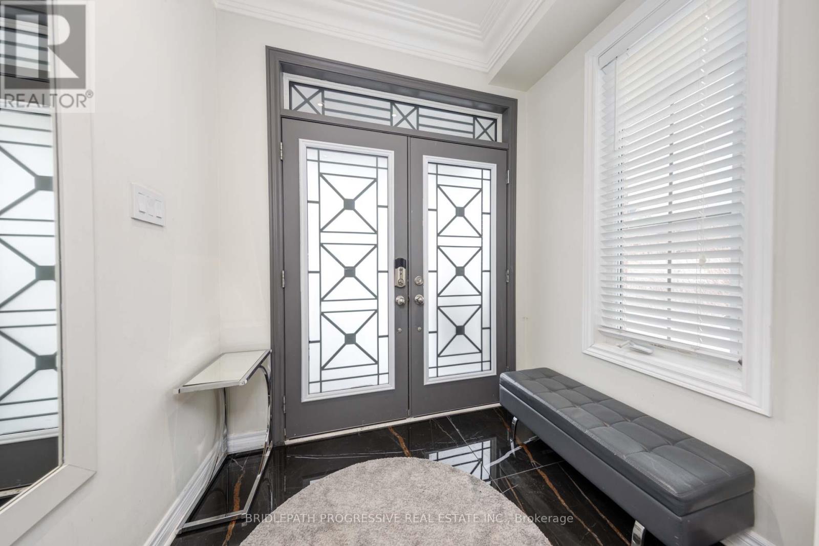 64 SIR SANFORD FLEMING WAY - 4