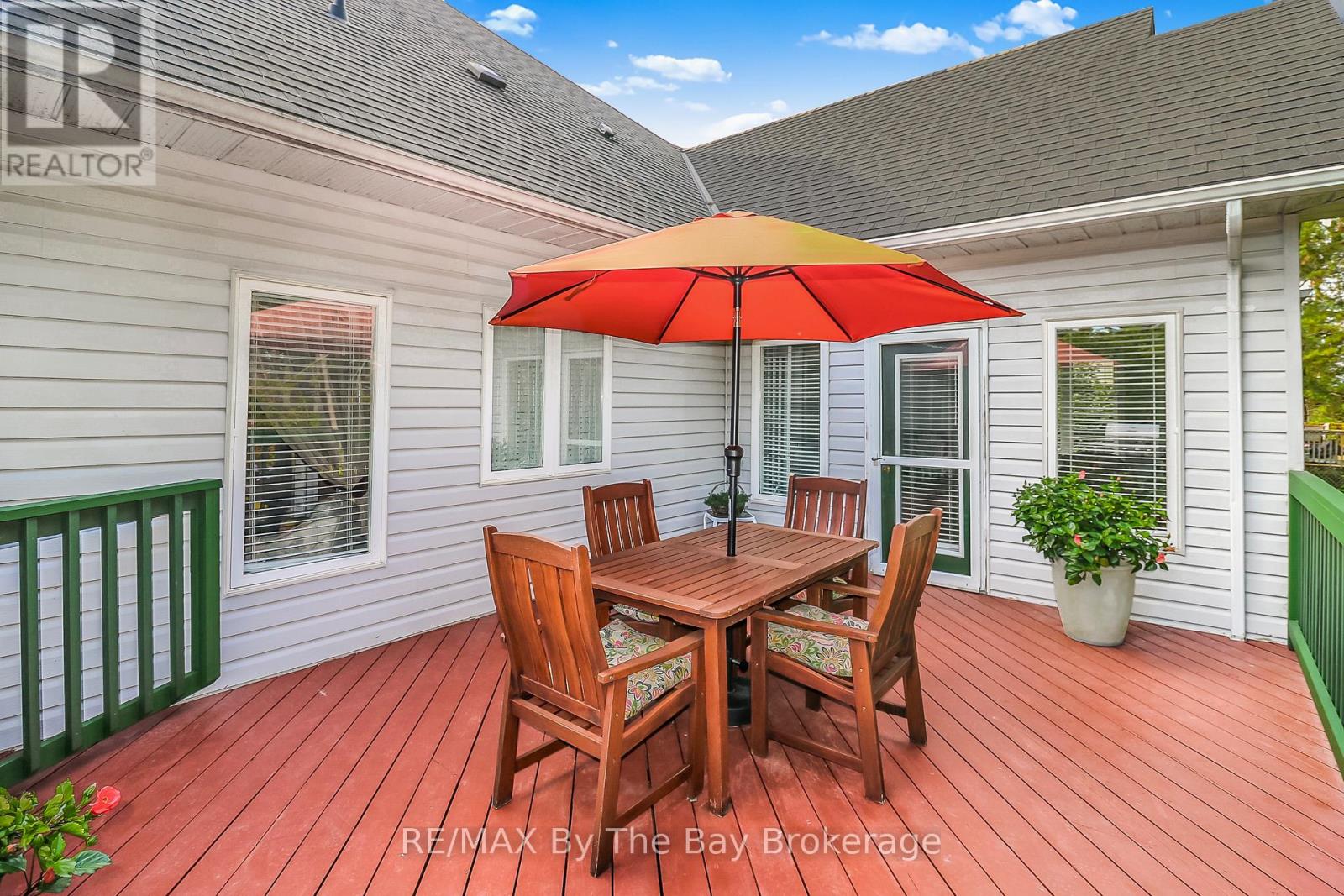 60 MARTYN DRIVE - 43