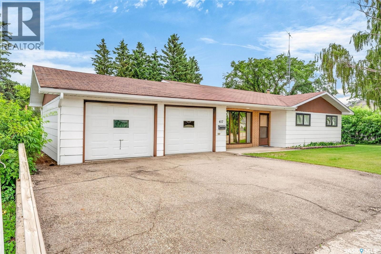 417 2nd AVENUE N - 1