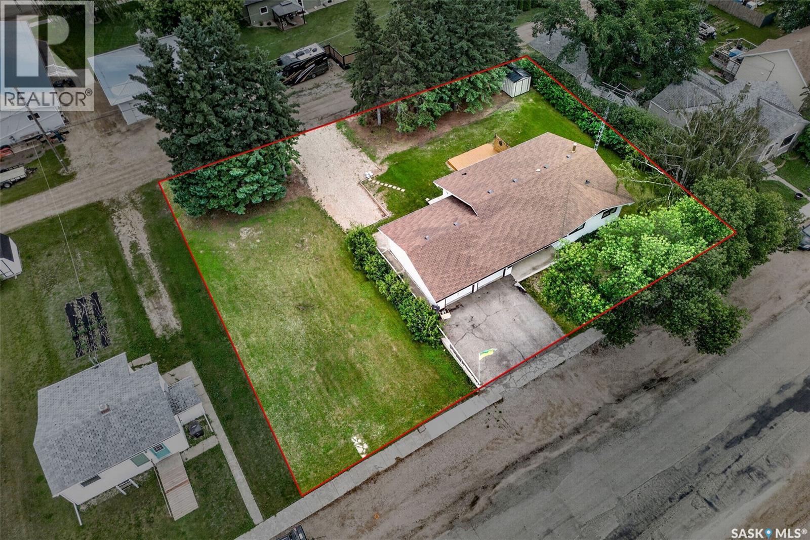 417 2nd AVENUE N - Image 16
