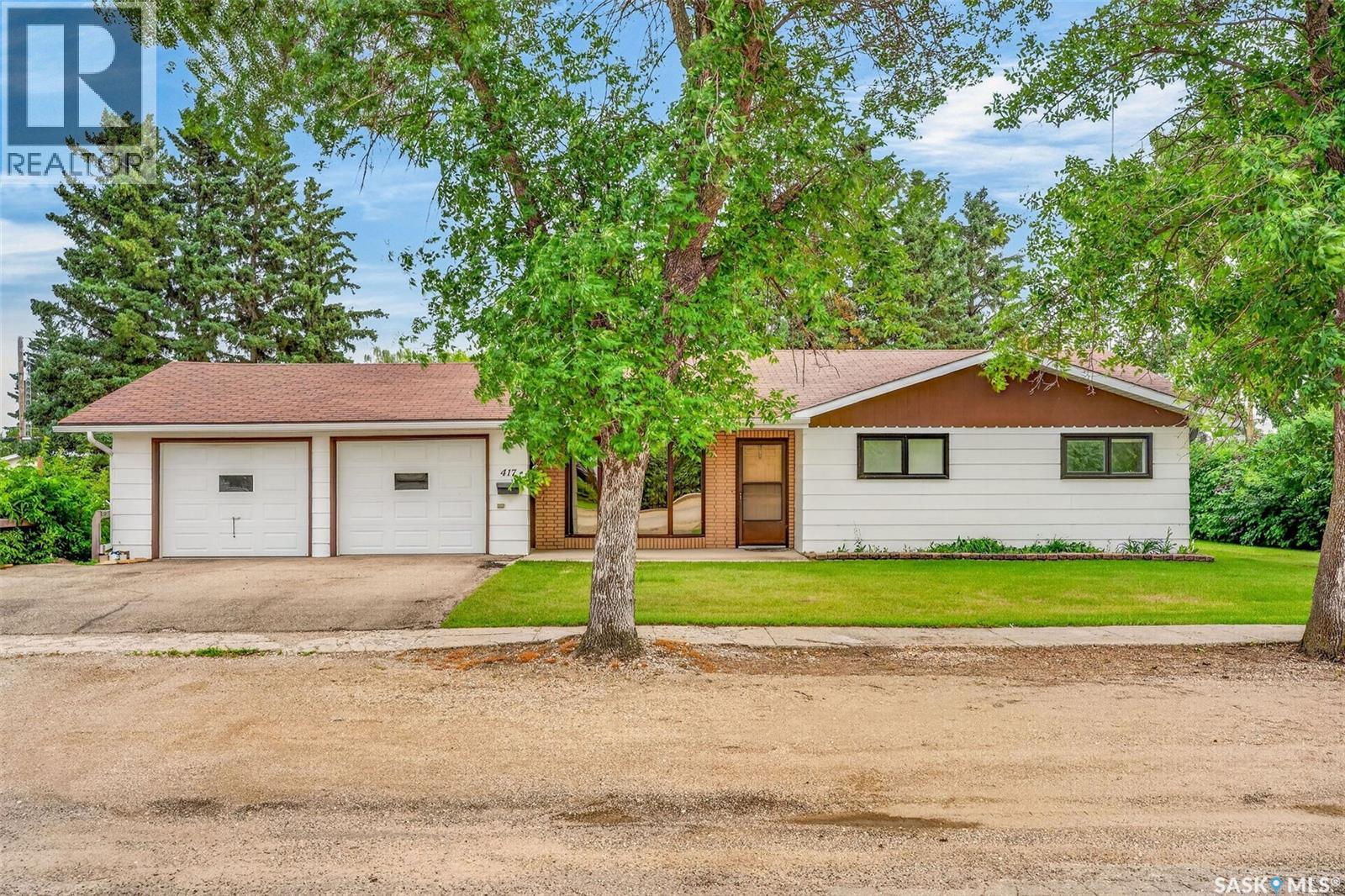 417 2nd AVENUE N - Image 2