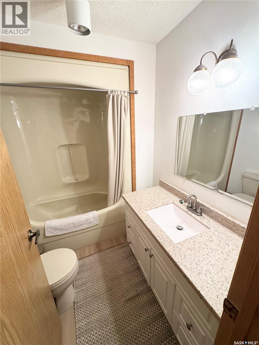 417 2nd AVENUE N - Image 23