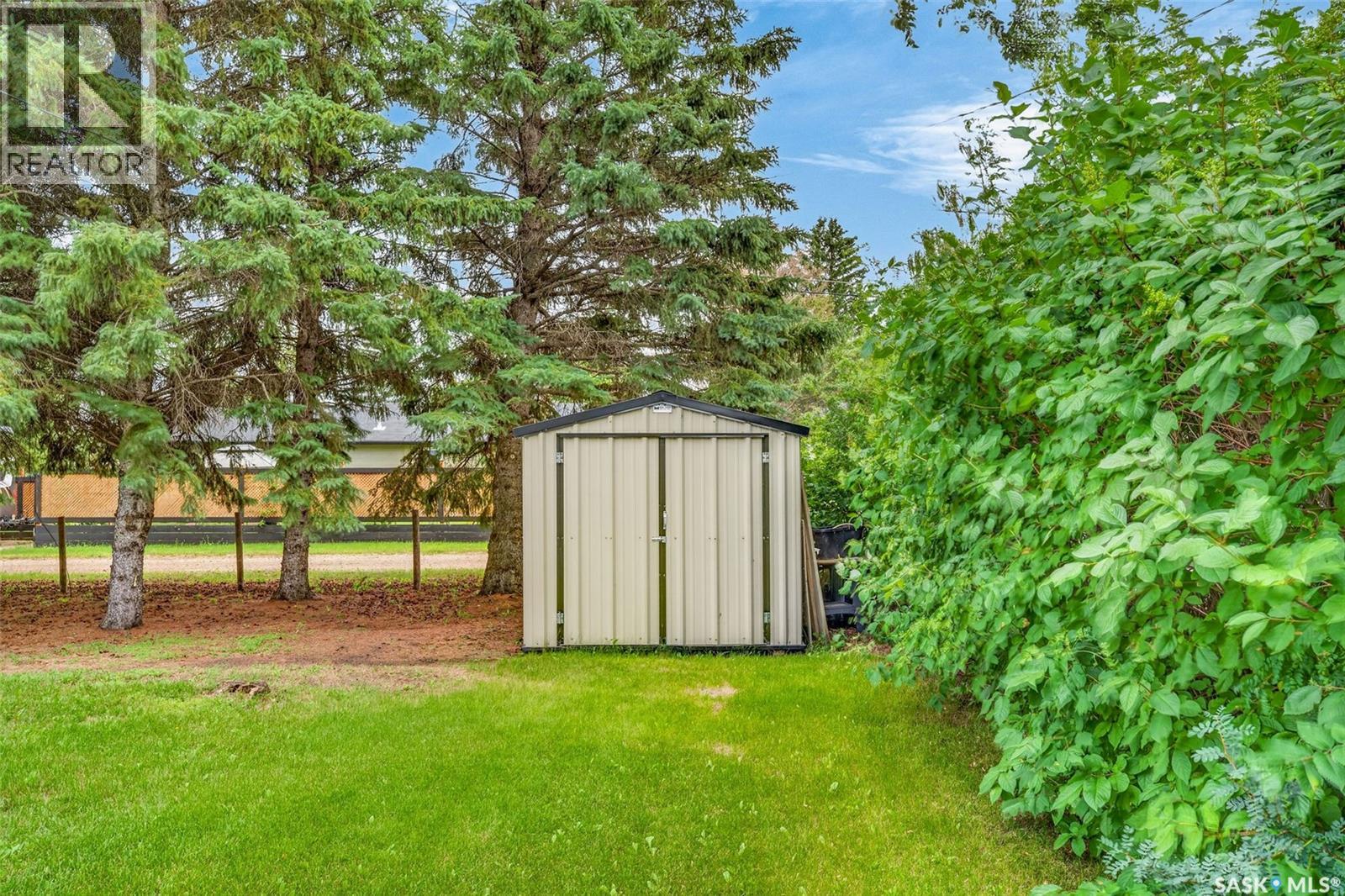 417 2nd AVENUE N - Image 8