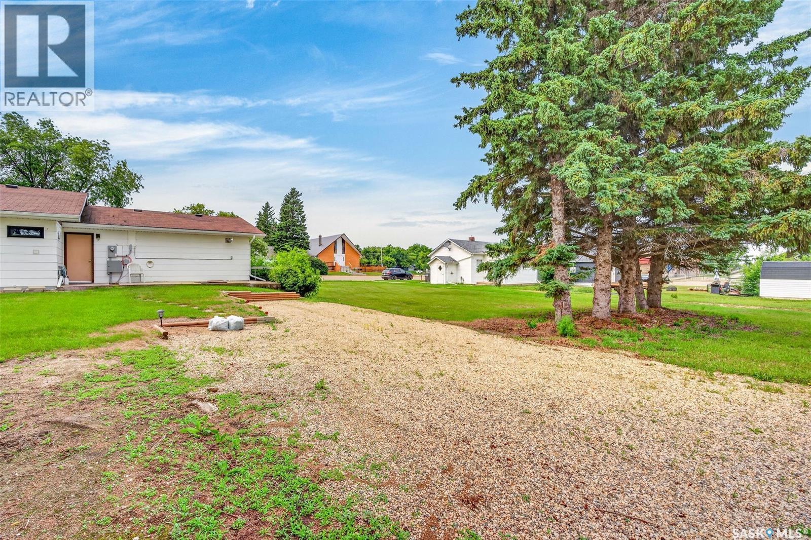 417 2nd AVENUE N - Image 9