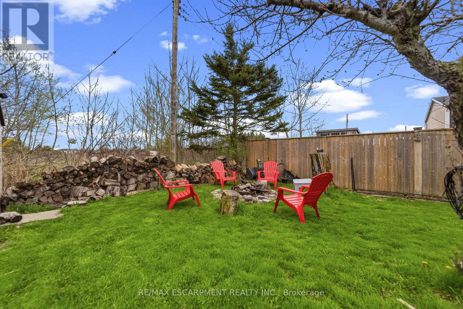 18 WESTMORELAND LANE - 20