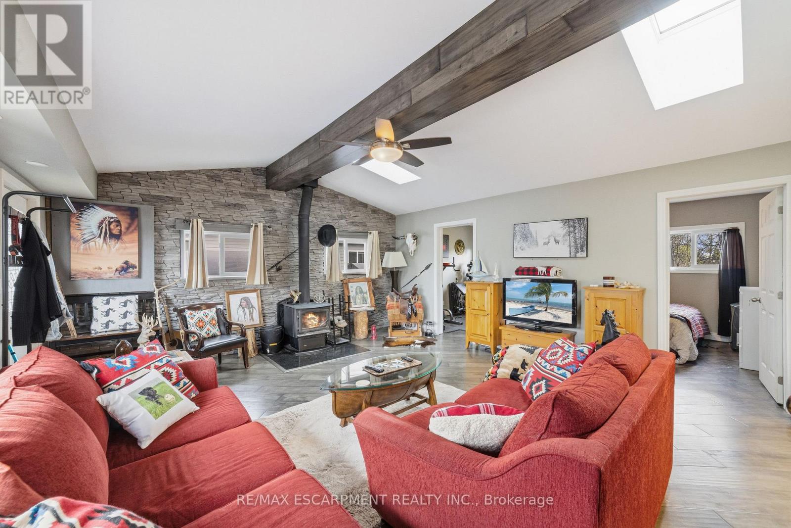 18 WESTMORELAND LANE - 5