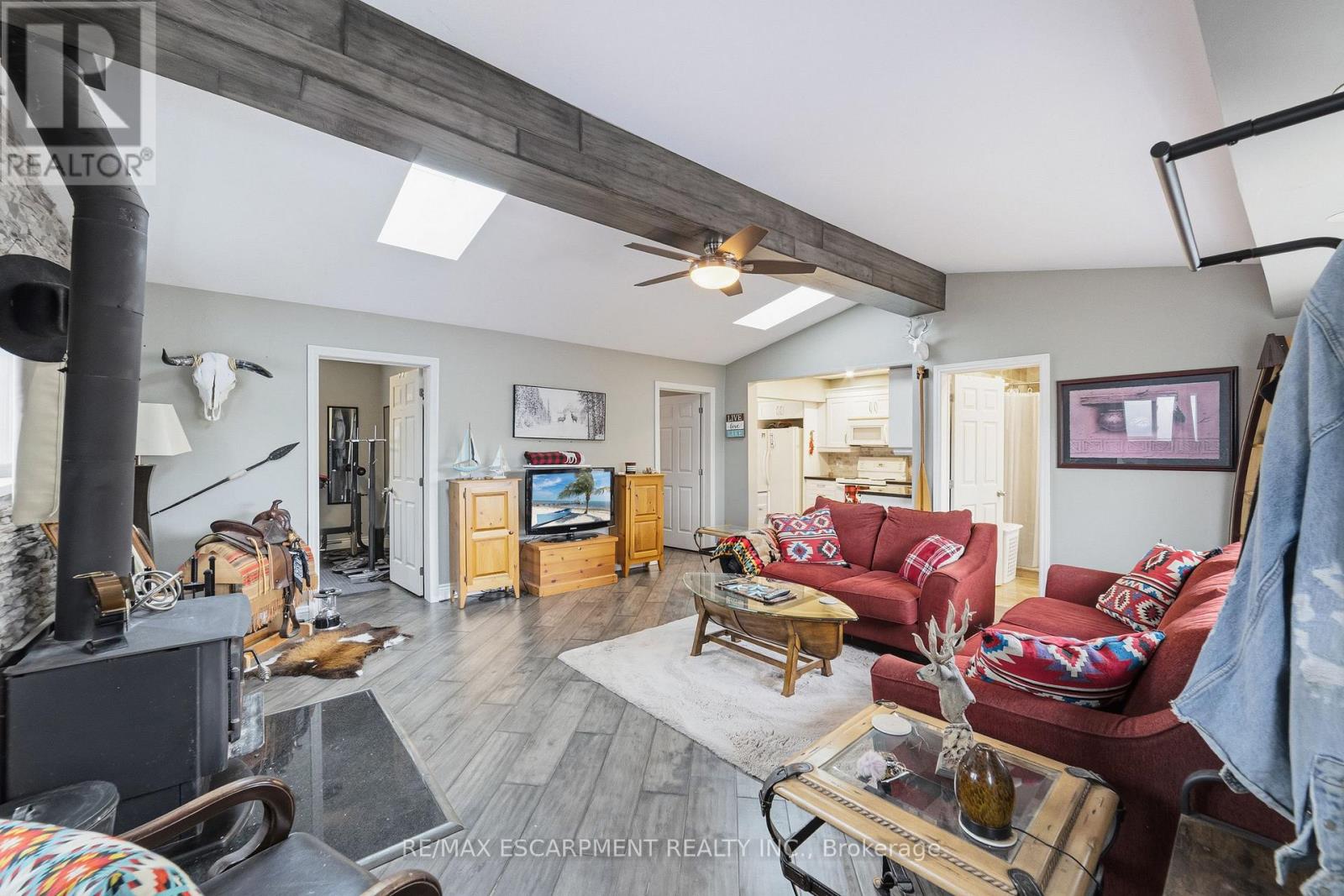 18 WESTMORELAND LANE - 6