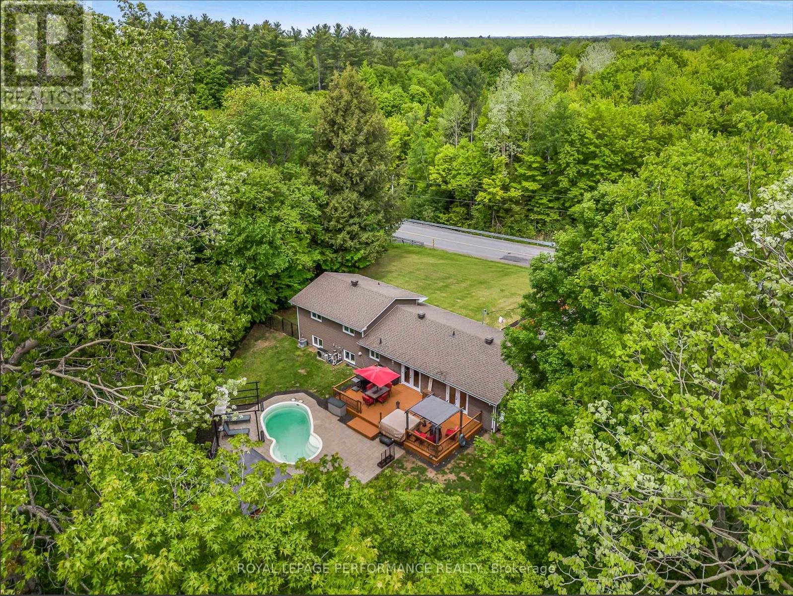 1420 LACROIX ROAD - 39