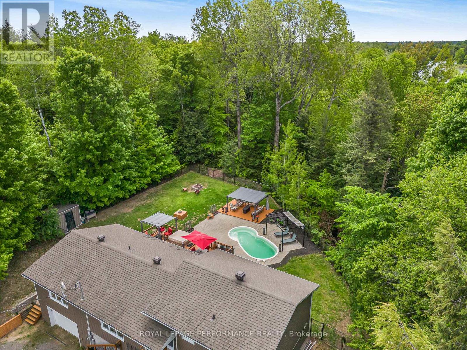 1420 LACROIX ROAD - 37