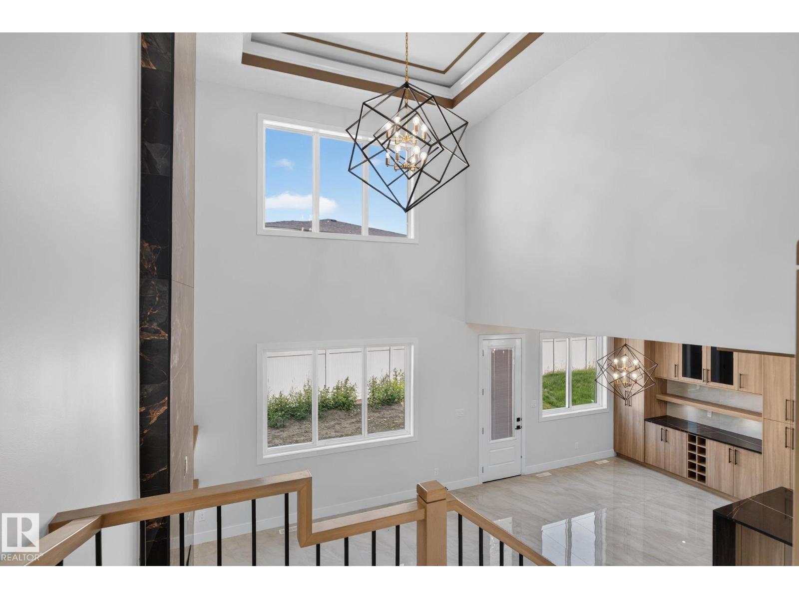 213 FRASER WY NW - 23