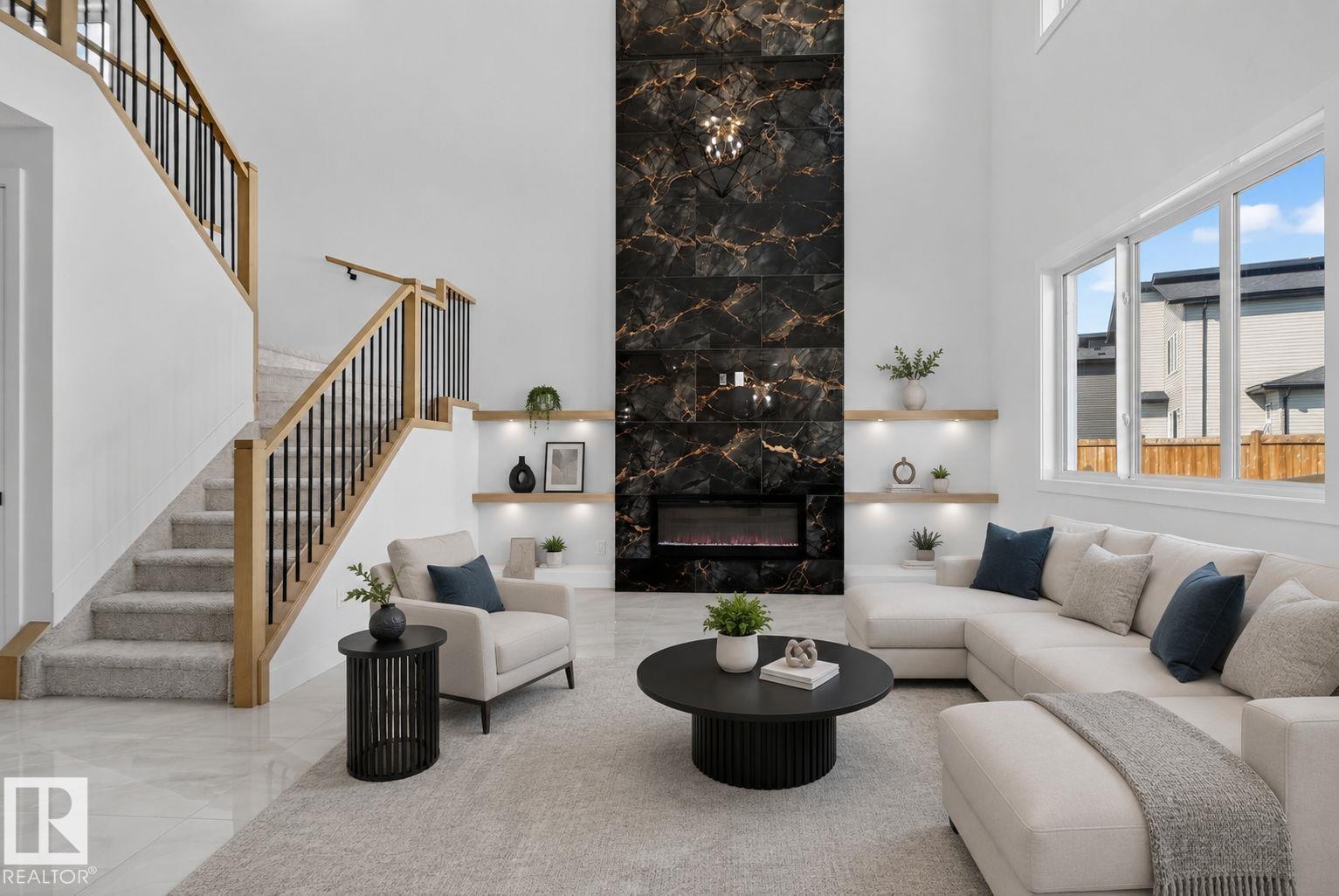 213 FRASER WY NW - 21