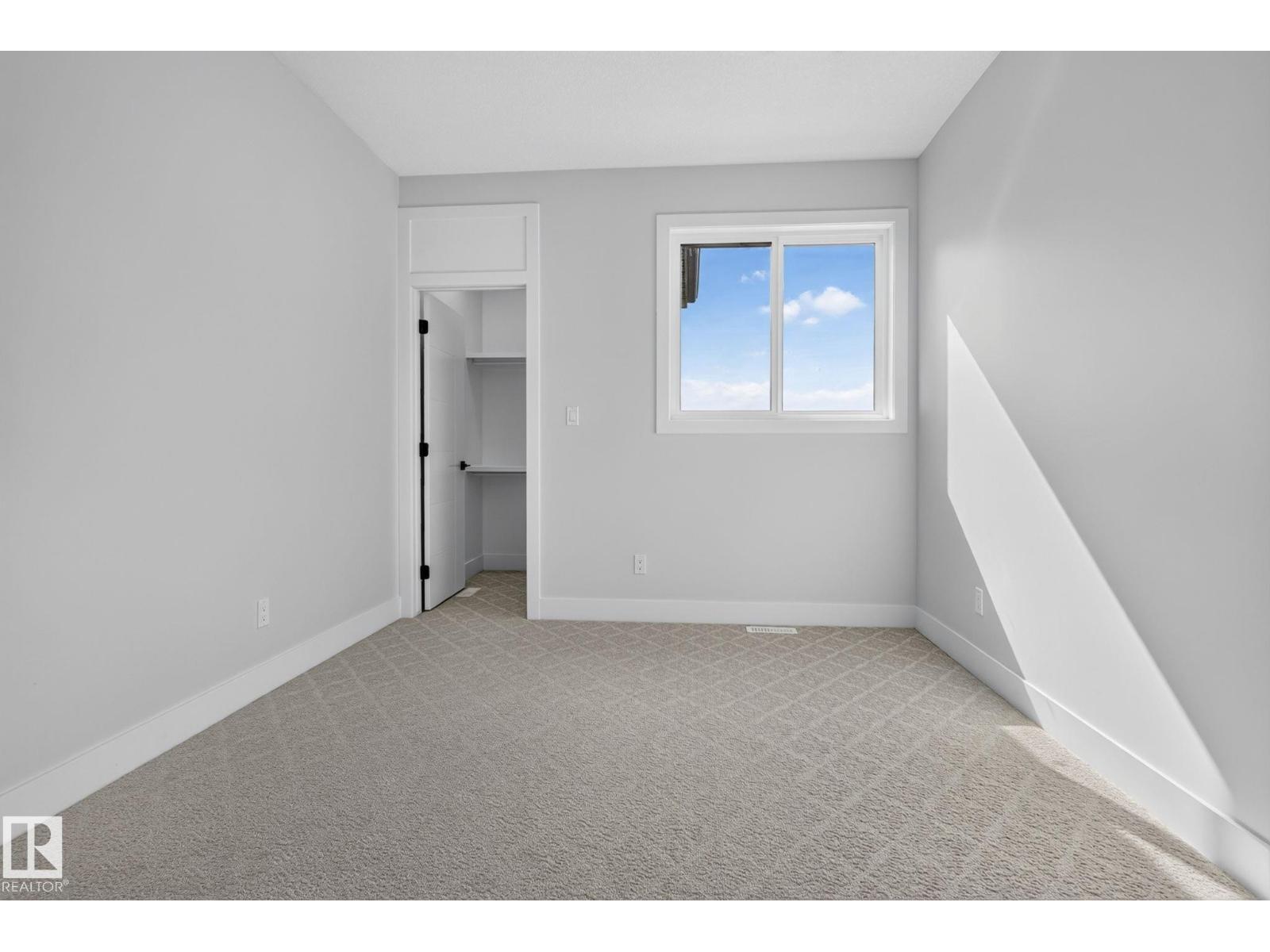 213 FRASER WY NW - 34