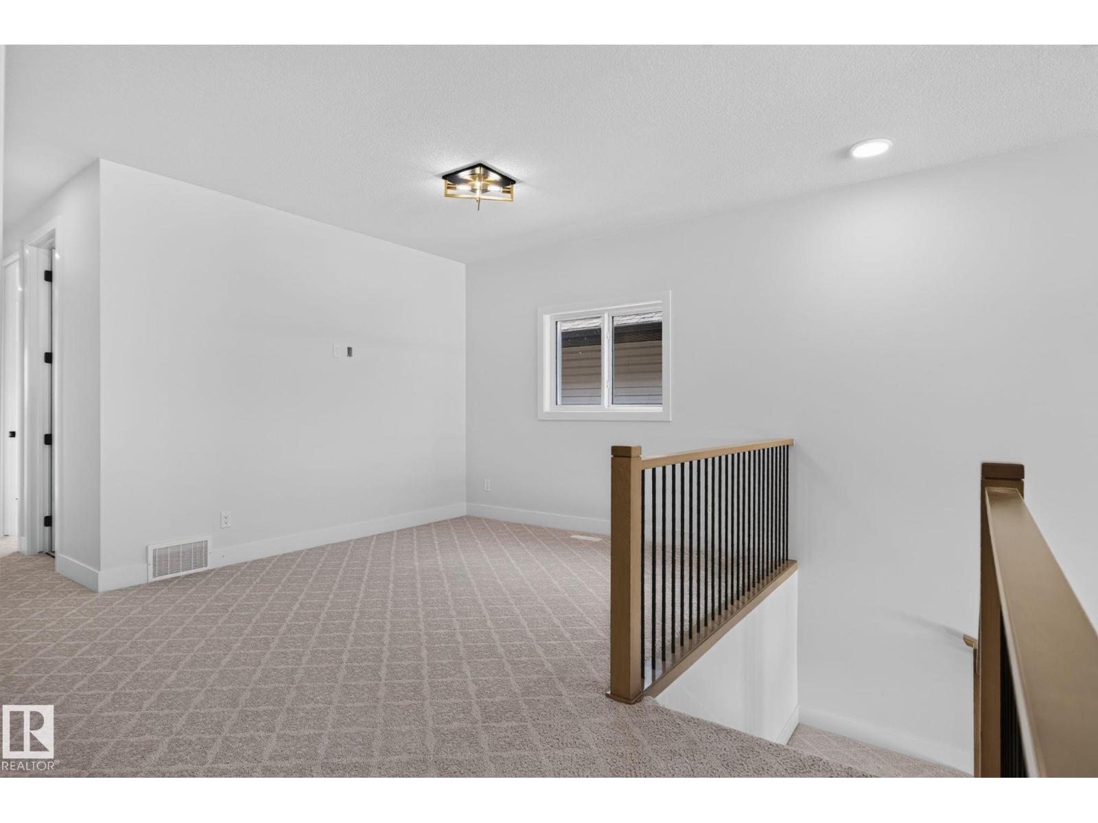 213 FRASER WY NW - Image 24