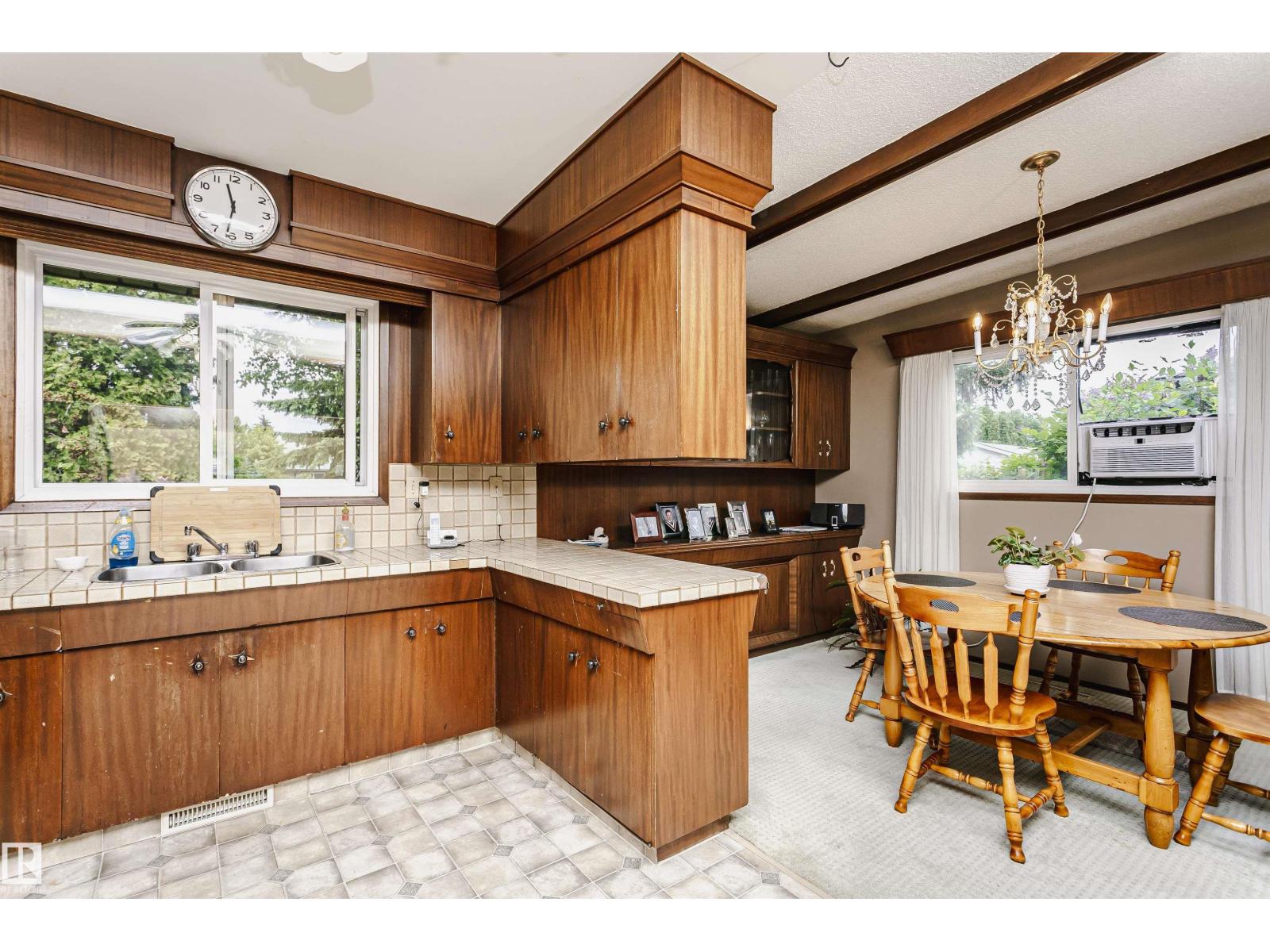 14231 80 ST NW - 14