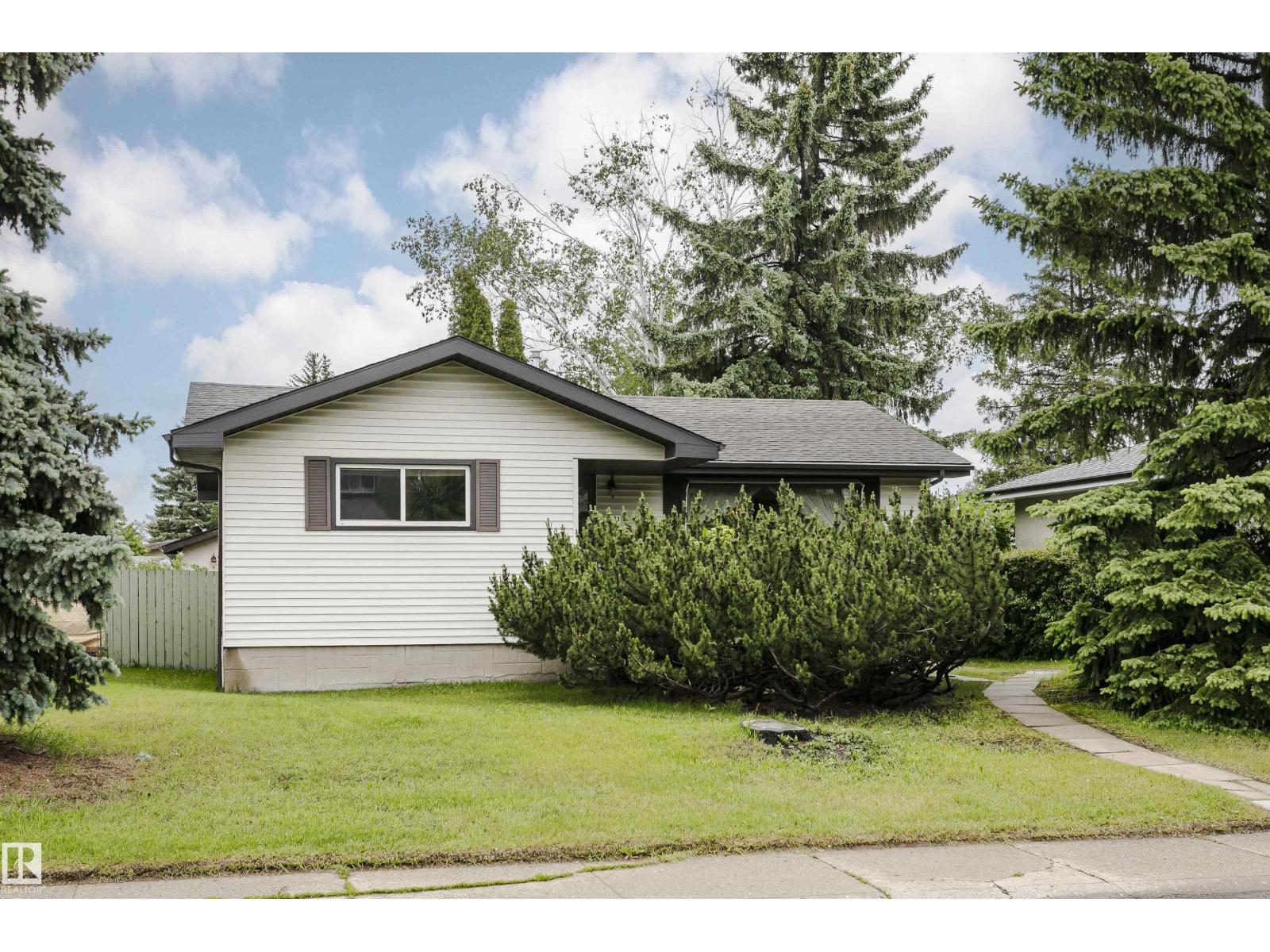 14231 80 ST NW - 1