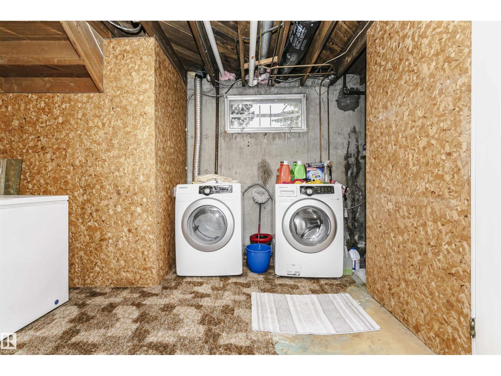 14231 80 ST NW - 42
