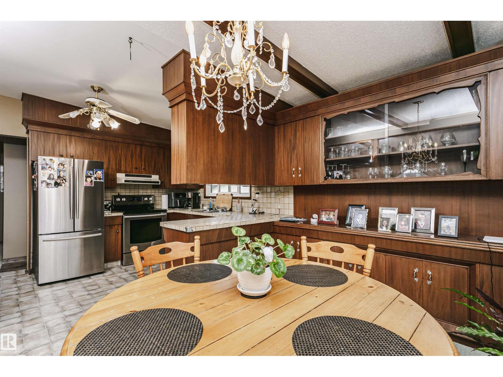 14231 80 ST NW - 12