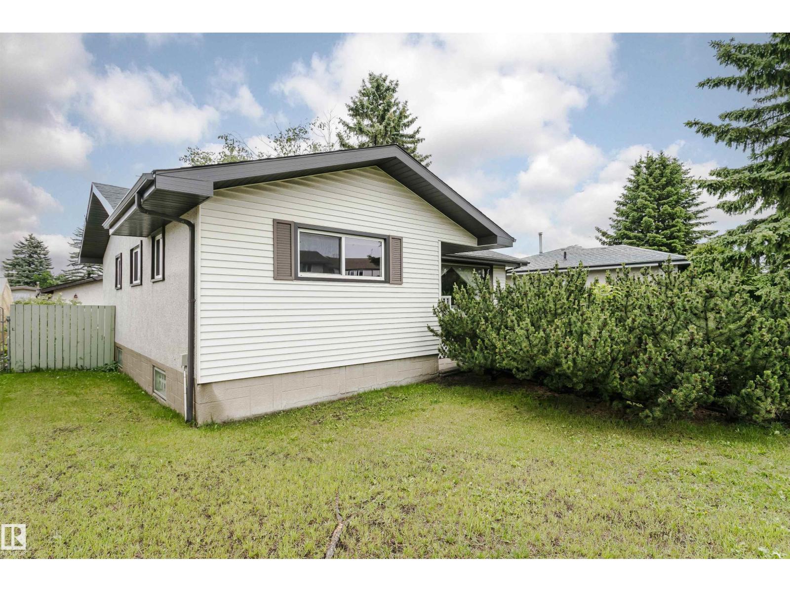 14231 80 ST NW - 52