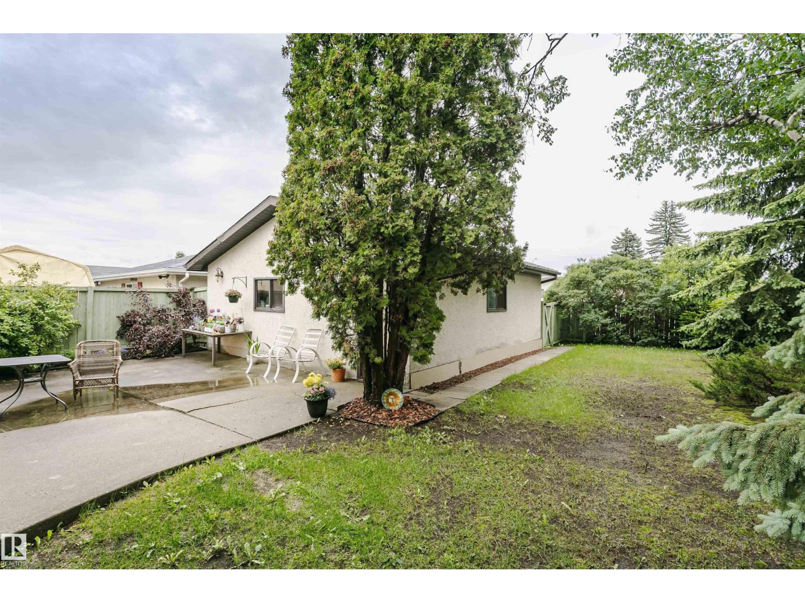 14231 80 ST NW - 47