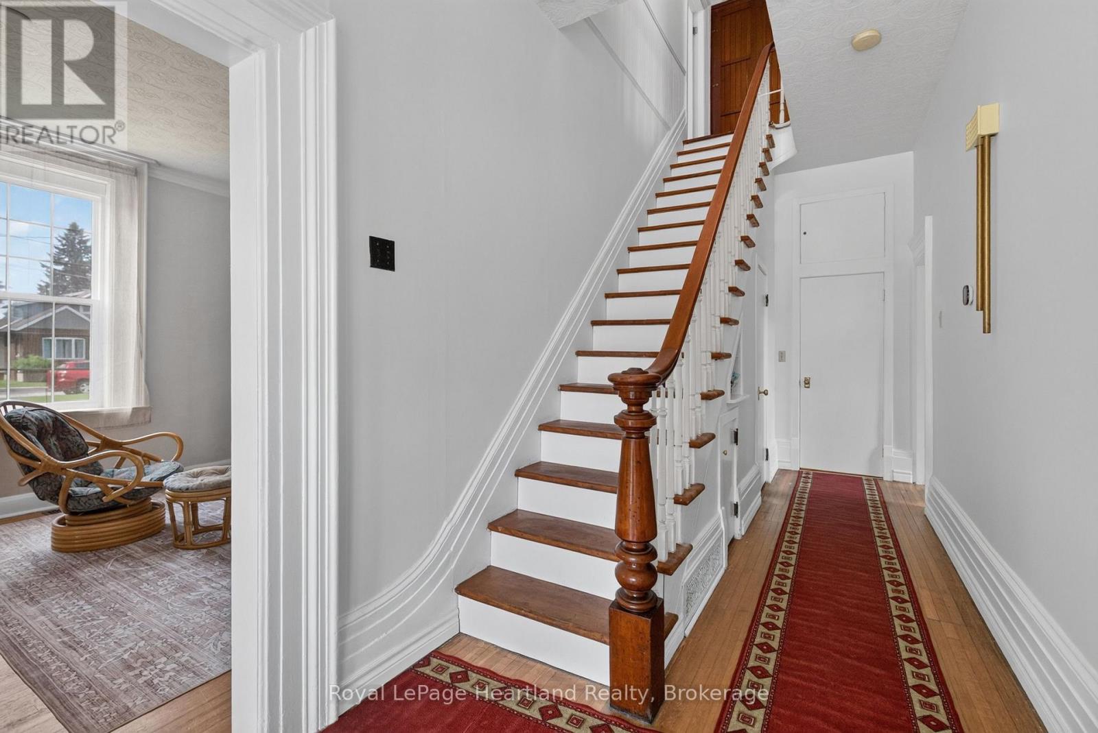 638 HAVELOCK STREET - 17