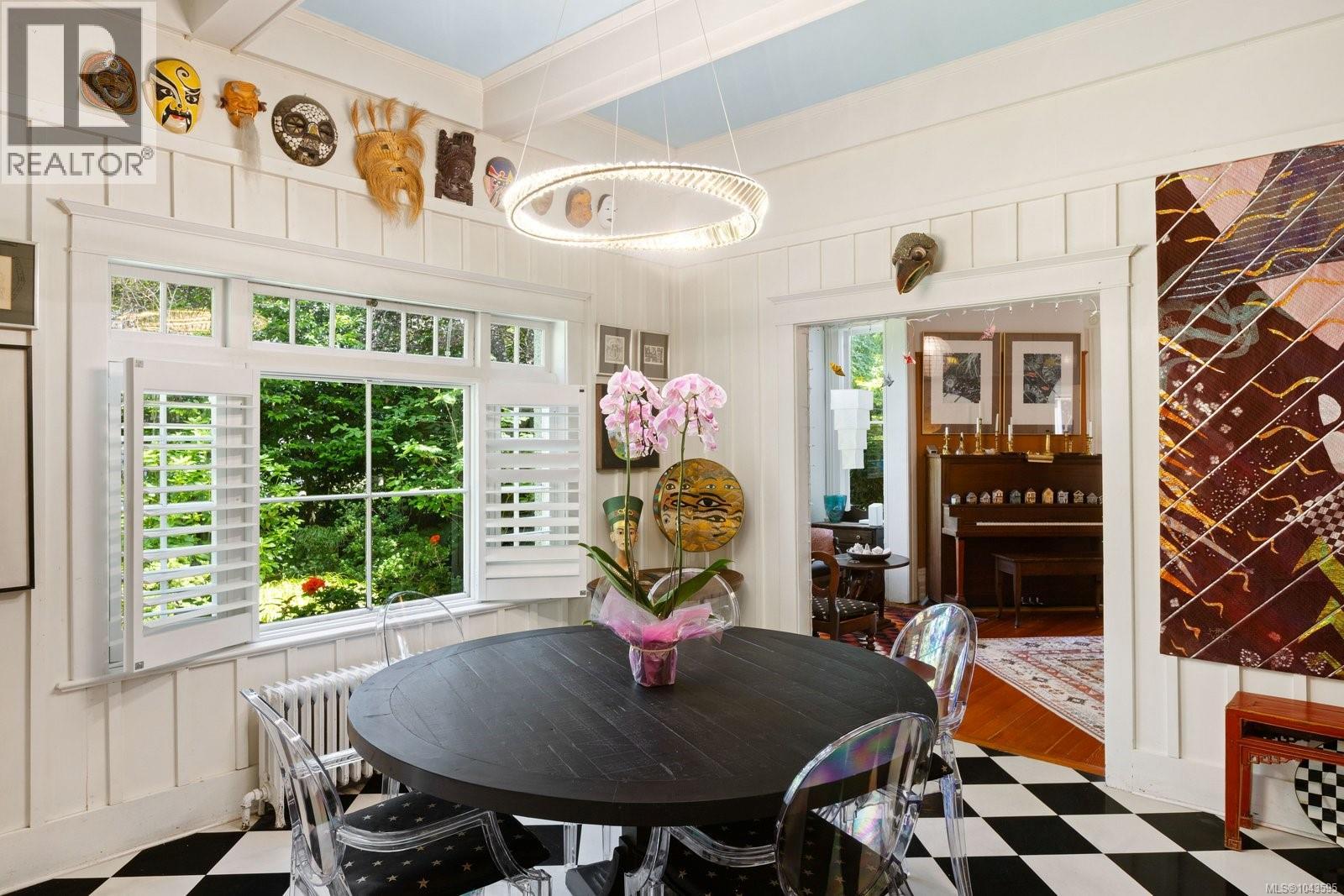 1648 Rockland Ave - 16