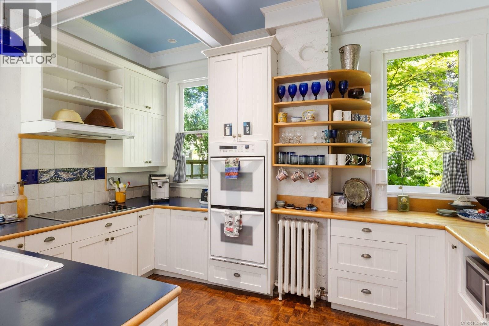 1648 Rockland Ave - 9