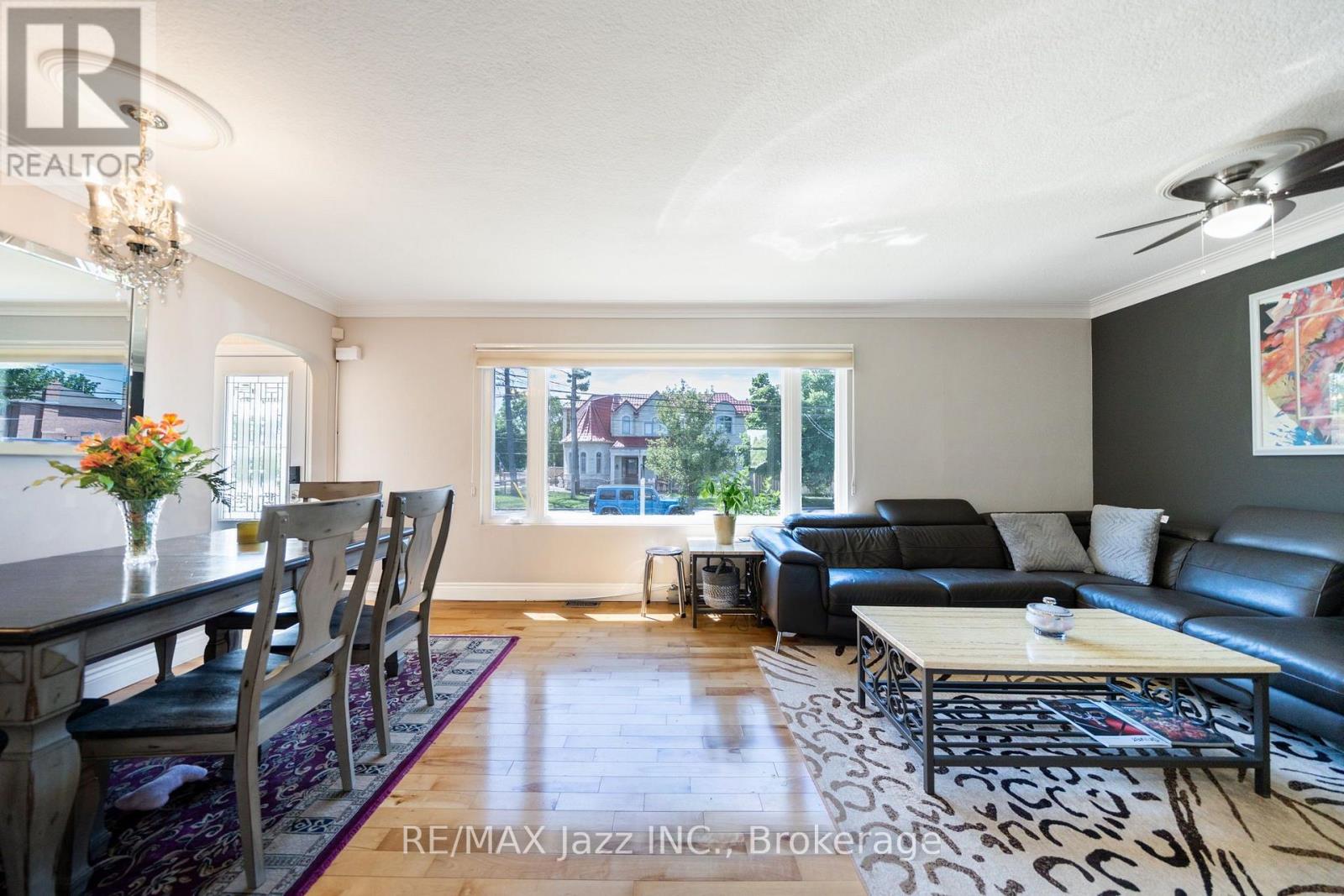 12 WARNSWORTH STREET - 23