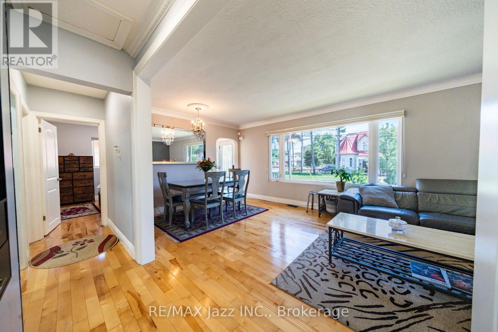 12 WARNSWORTH STREET - 29