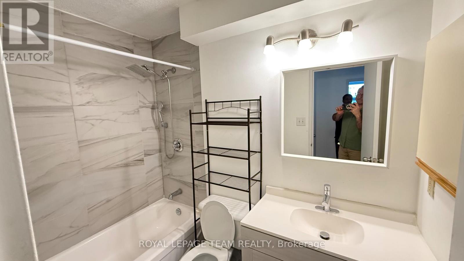 2 Bed, 1 Bath Apartment for Rent in Ottawa – 304 – 1180 OHIO STREET, Ottawa – MLS# X13157422 - Image 16