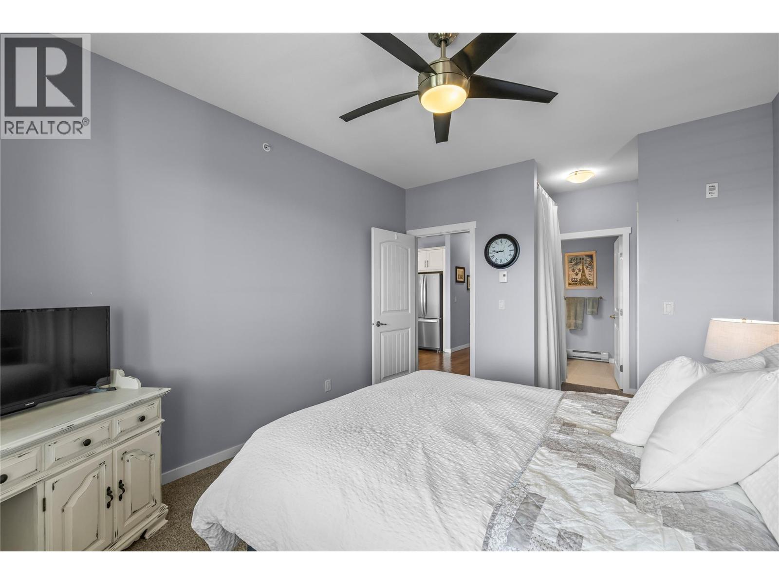 #410 3735 Casorso Road - 16