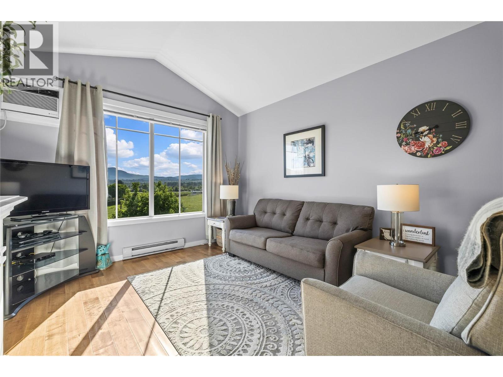 #410 3735 Casorso Road - 9